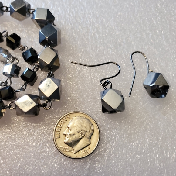 Triple-Strand Necklace & Earring Set Silver Black - Picture 3 of 5